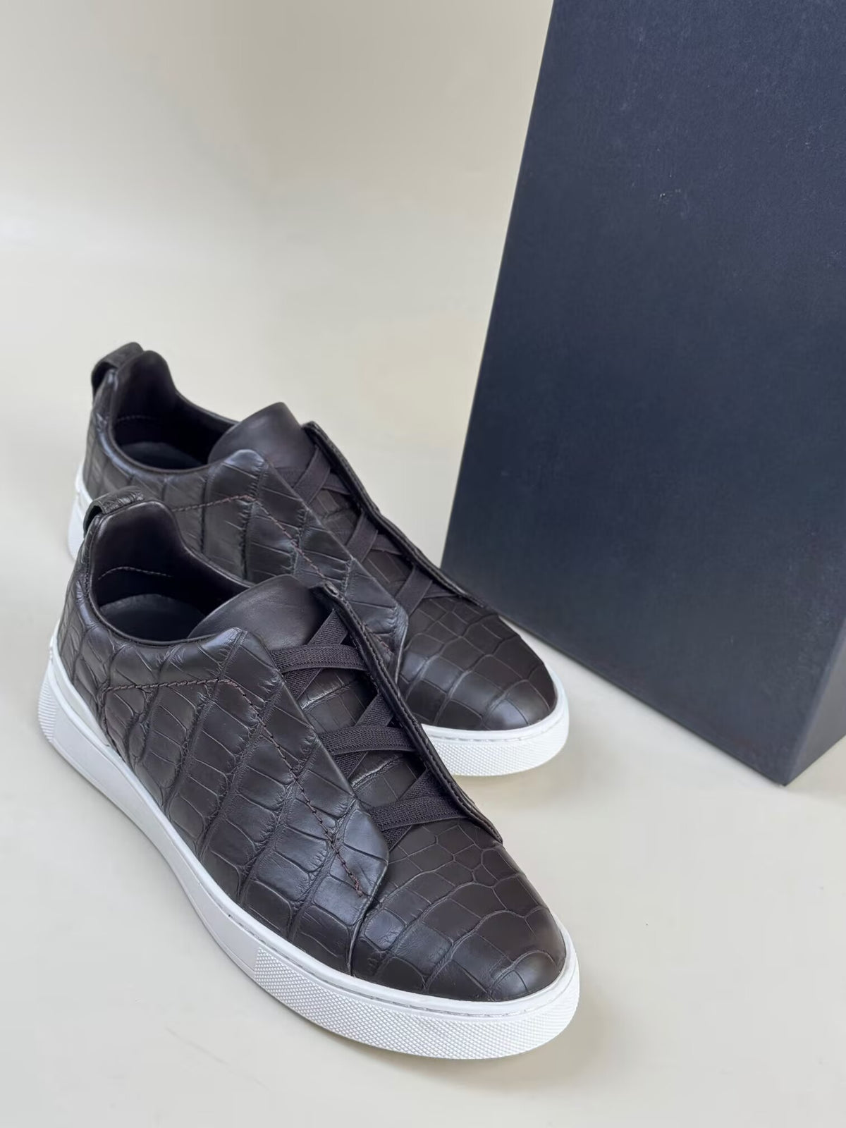 Preorder Crocodile Shoes Genuine Crocodile Skin Leather Sneakers